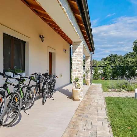 Velebita With Heated Pool Villa Poljica (Zadar)