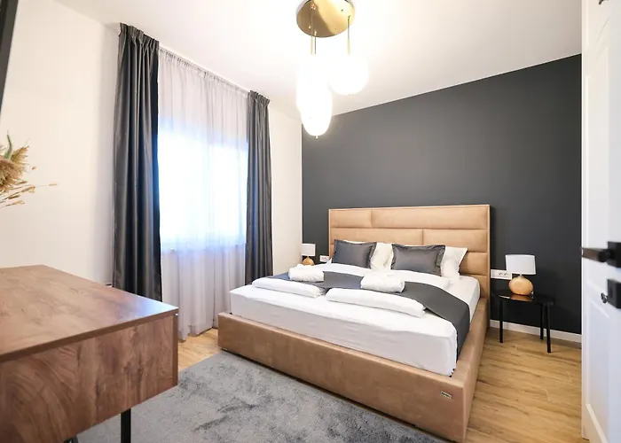 Velebita With Heated Pool Poljica (Zadar)