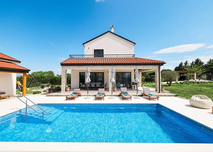 빌라 Velebita With Heated Pool