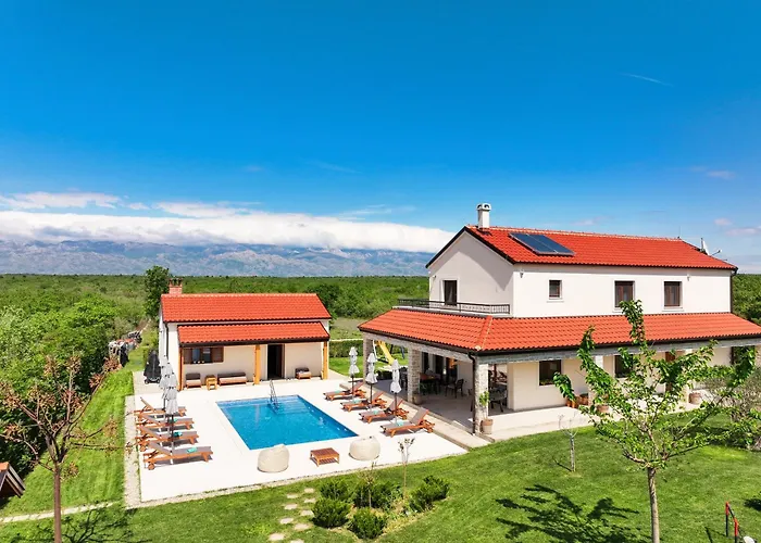 Velebita With Heated Pool 빌라 Poljica (Zadar)